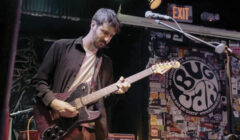 Guitar Slinger Kyle Cushman