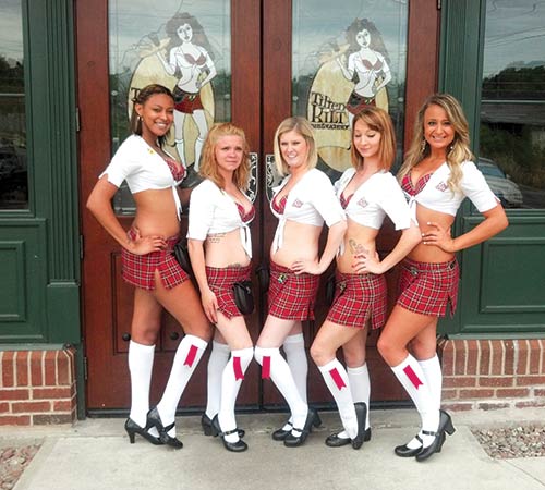 dine-tilted-kilt-girls